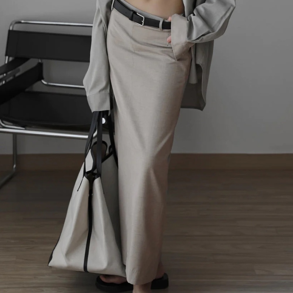 NWT THE FRANKIE SHOP Eli Tan Pencil Skirt M